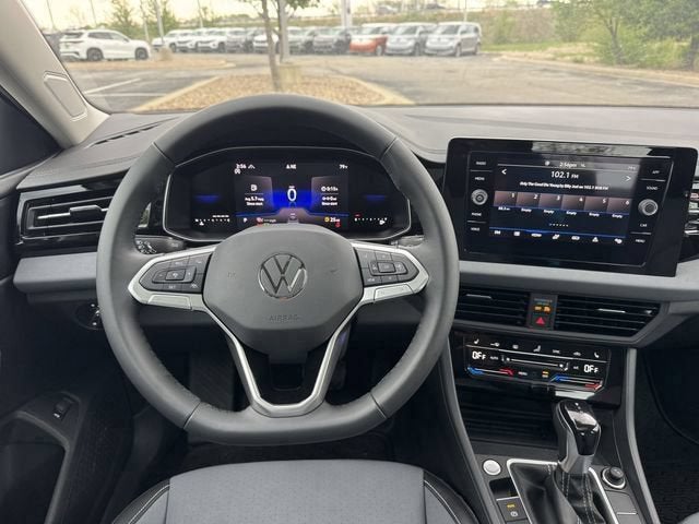 2027 Volkswagen Jetta SE