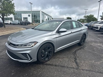 2025 Volkswagen Jetta SE