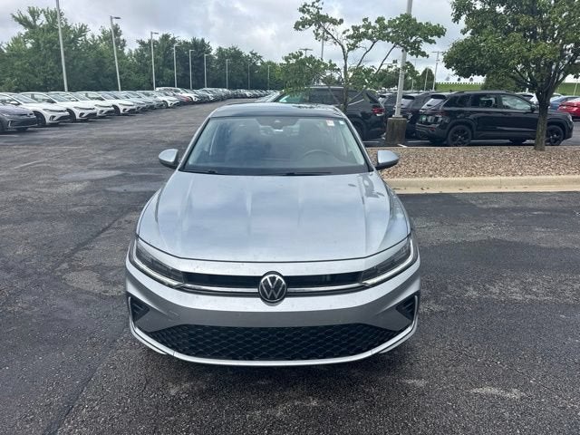 2025 Volkswagen Jetta SE