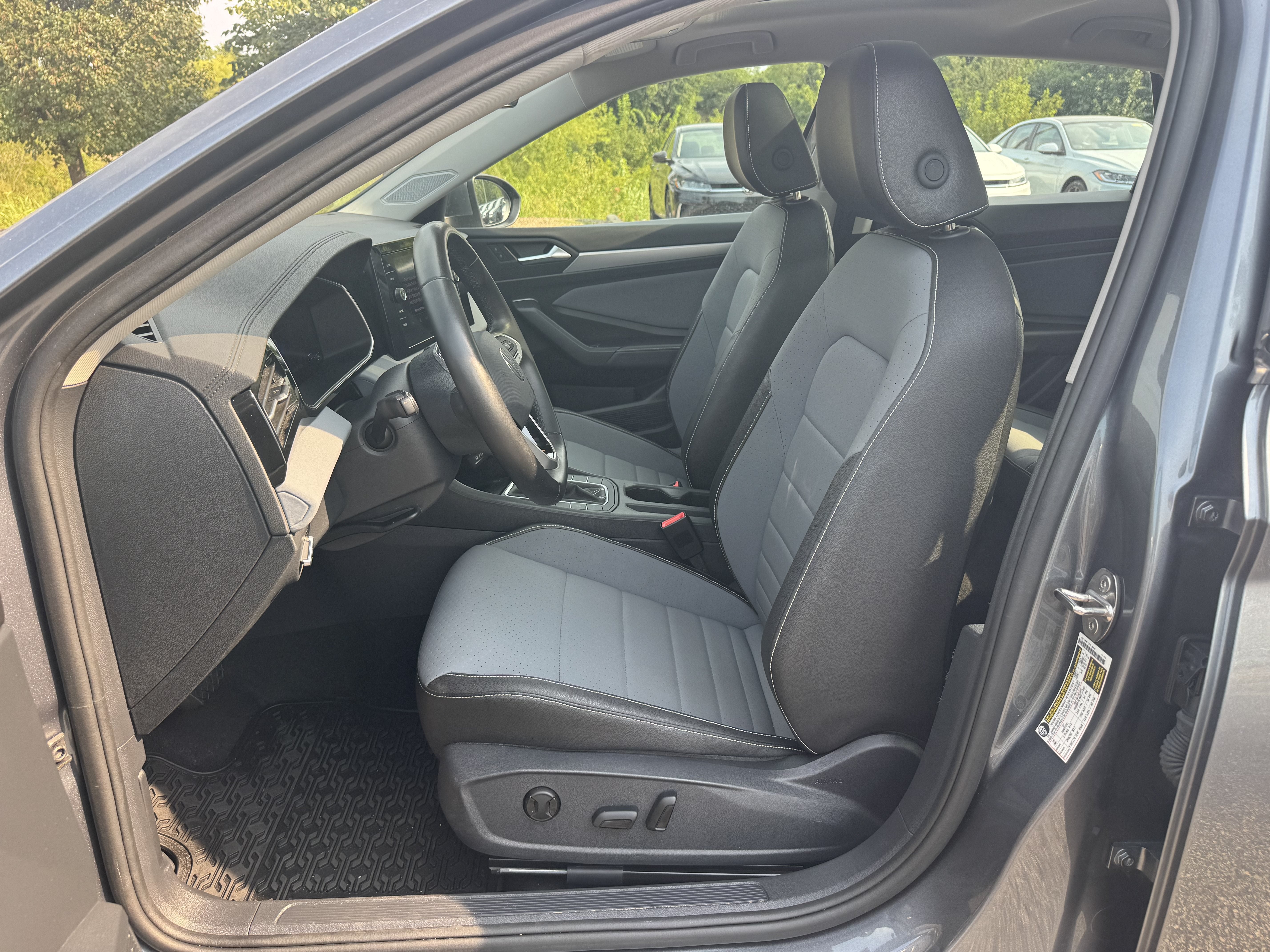 2025 Volkswagen Jetta SE