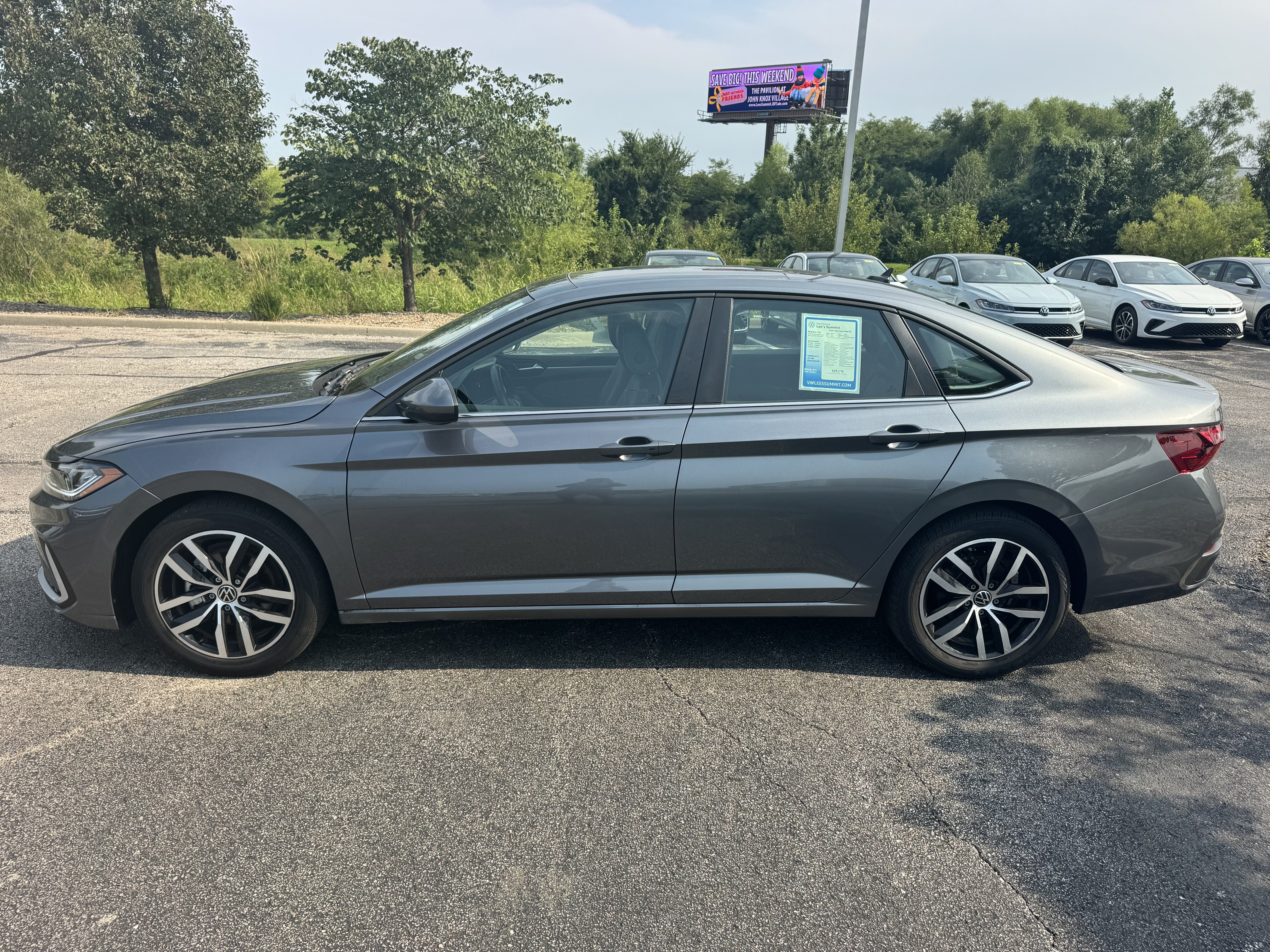 2025 Volkswagen Jetta SE