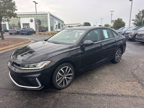 2025 Volkswagen Jetta SE