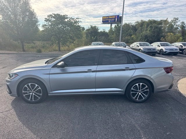 Used 2025 Volkswagen Jetta Sport with VIN 3VWBX7BU9SM064919 for sale in Kansas City