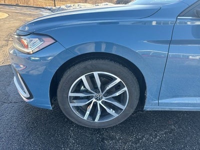 2025 Volkswagen Jetta SE