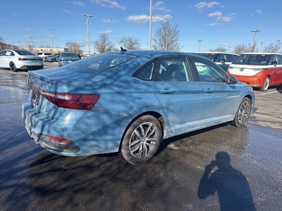 2025 Volkswagen Jetta SE