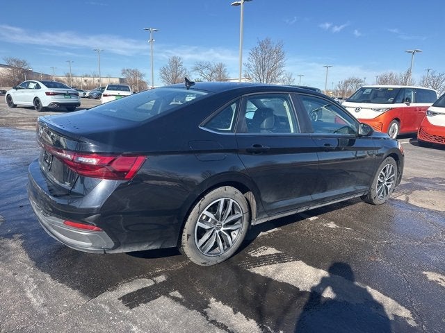 2025 Volkswagen Jetta SE