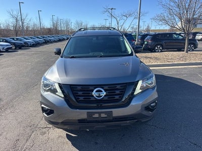 2018 Nissan Pathfinder SL