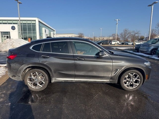 2024 BMW X4 xDrive30i