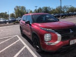 2024 Mitsubishi Outlander SE Black Edition w/Pano Roof