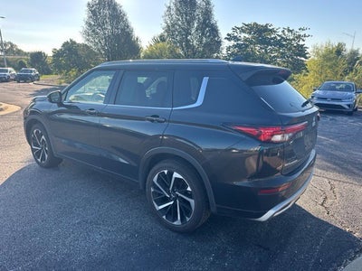2022 Mitsubishi Outlander SEL