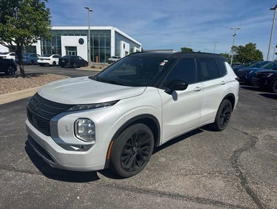 2022 Mitsubishi Outlander SEL