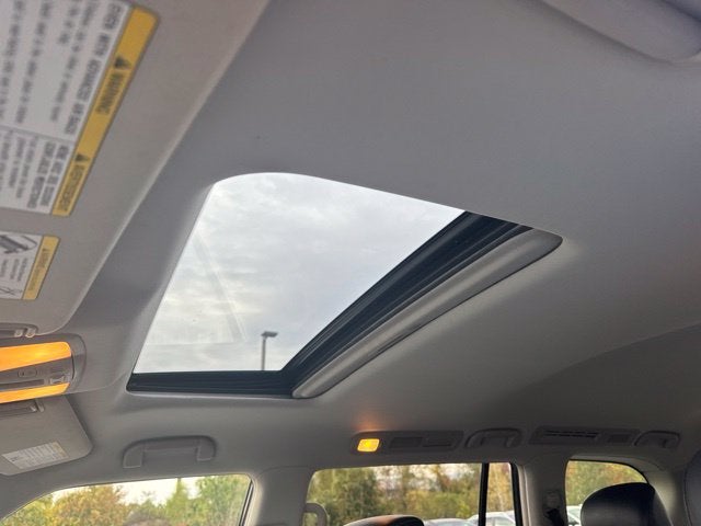 2016 INFINITI QX80 Base