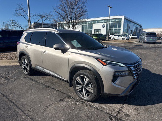 2025 Nissan Rogue SL