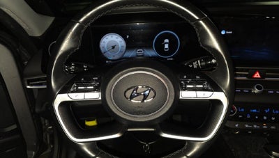 2022 Hyundai Elantra Limited