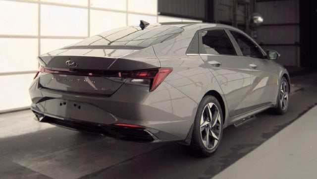 2022 Hyundai Elantra Limited
