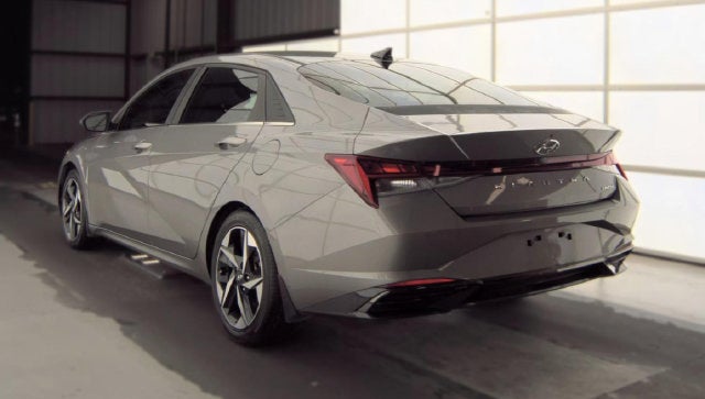 2022 Hyundai Elantra Limited