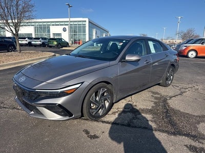 2024 Hyundai Elantra Limited