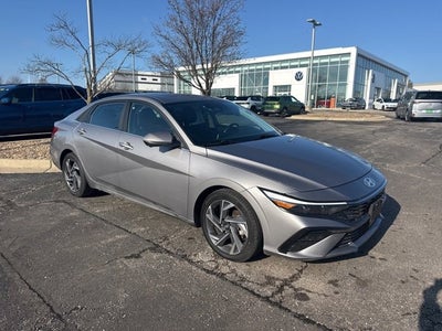 2024 Hyundai Elantra Limited