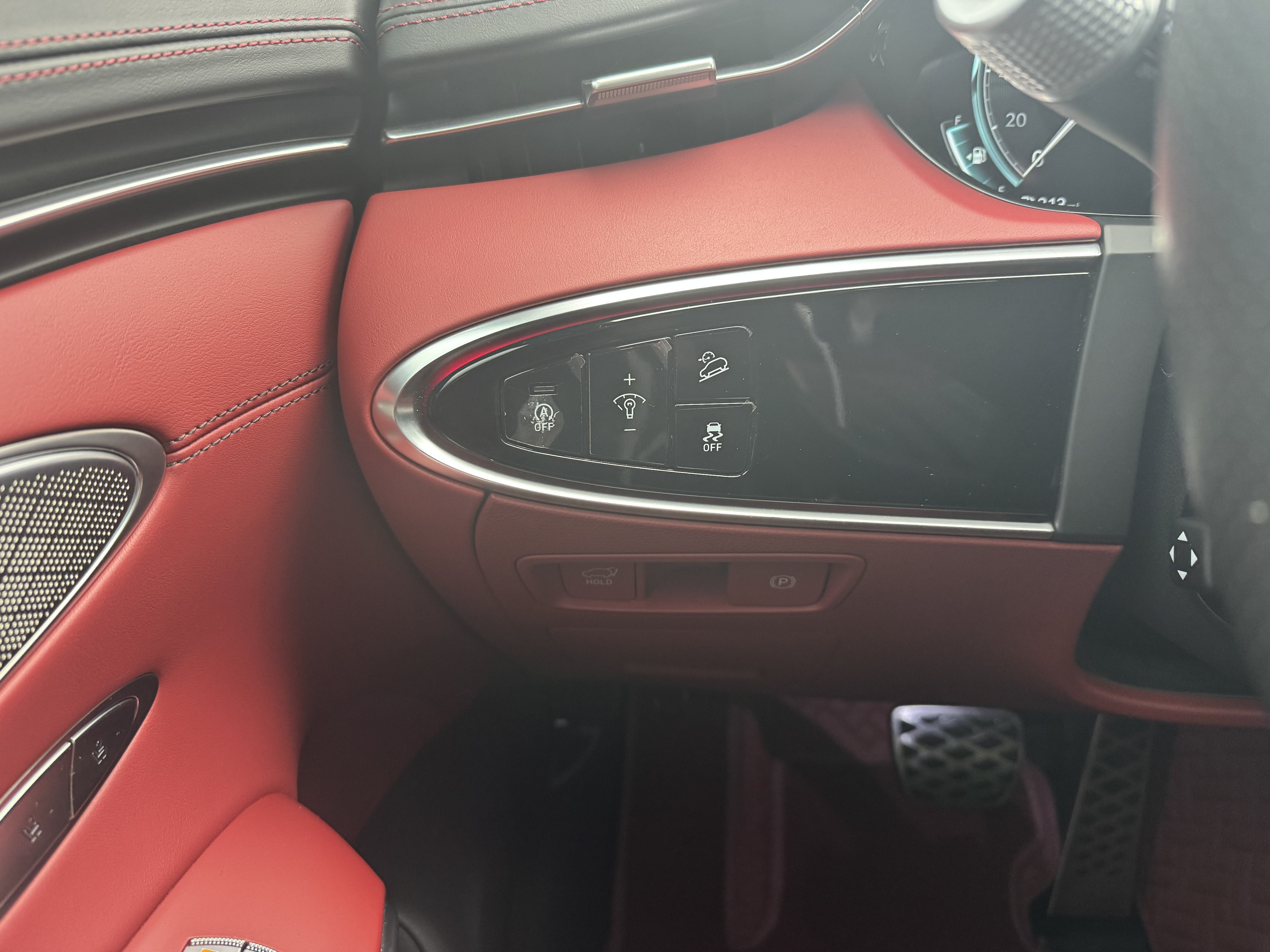 2023 Genesis GV70 2.5T