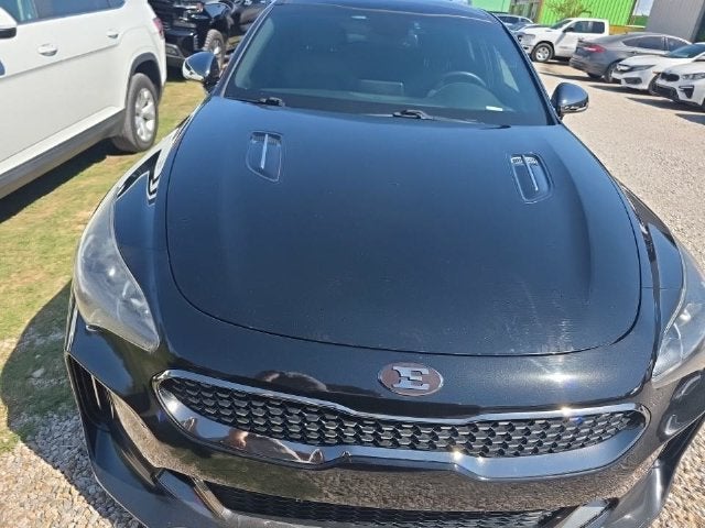 Used 2018 Kia Stinger GT1 with VIN KNAE45LC3J6040582 for sale in Kansas City