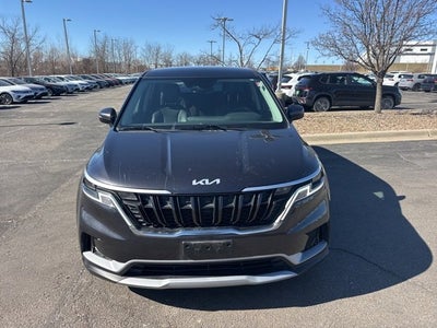 2024 Kia Carnival LX