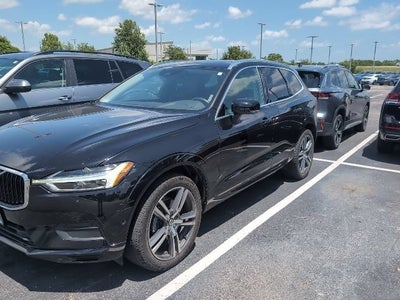 2018 Volvo XC60 Momentum