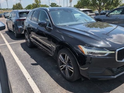 2018 Volvo XC60 Momentum