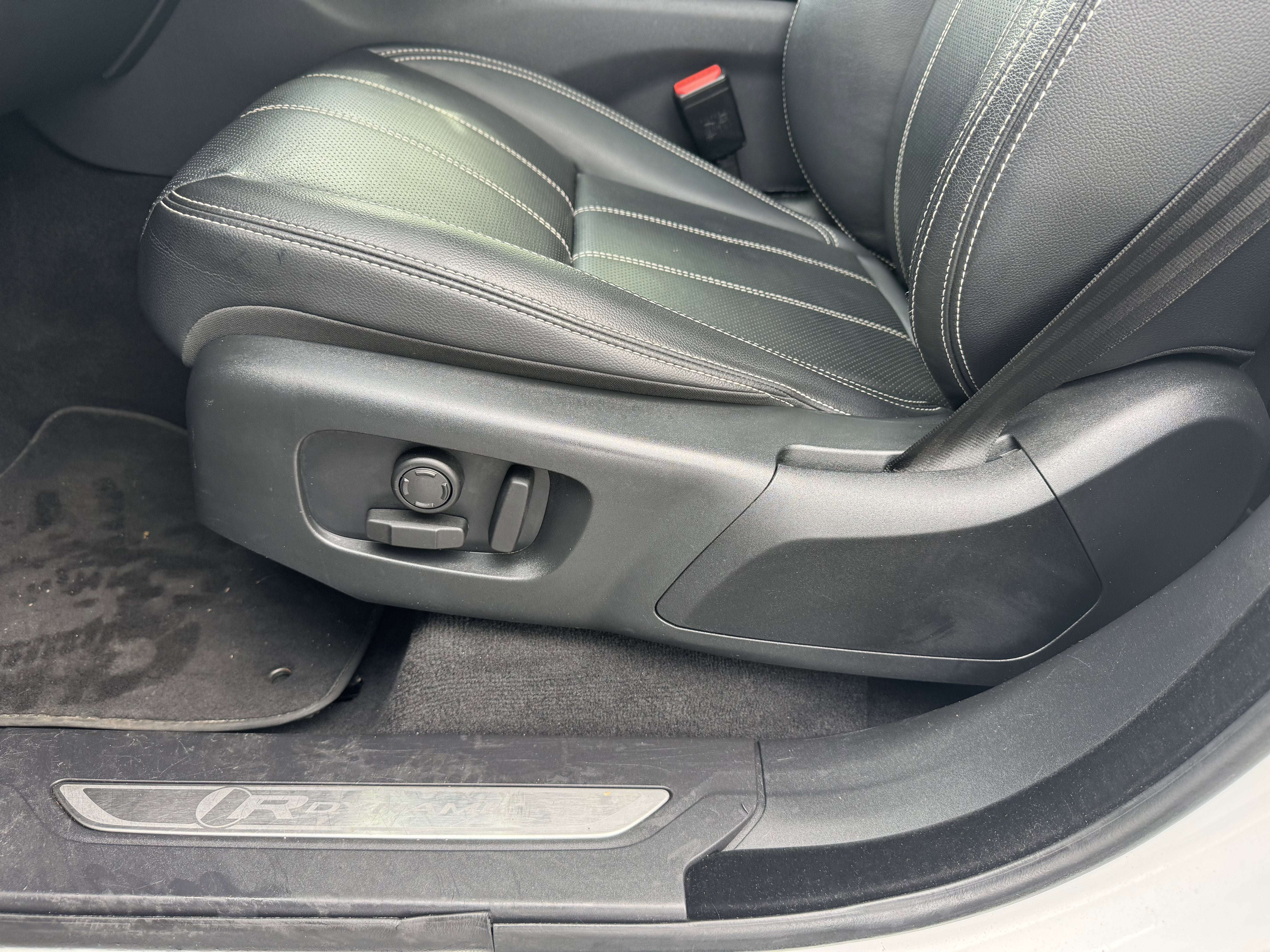 2022 Land Rover Range Rover Velar R-Dynamic S