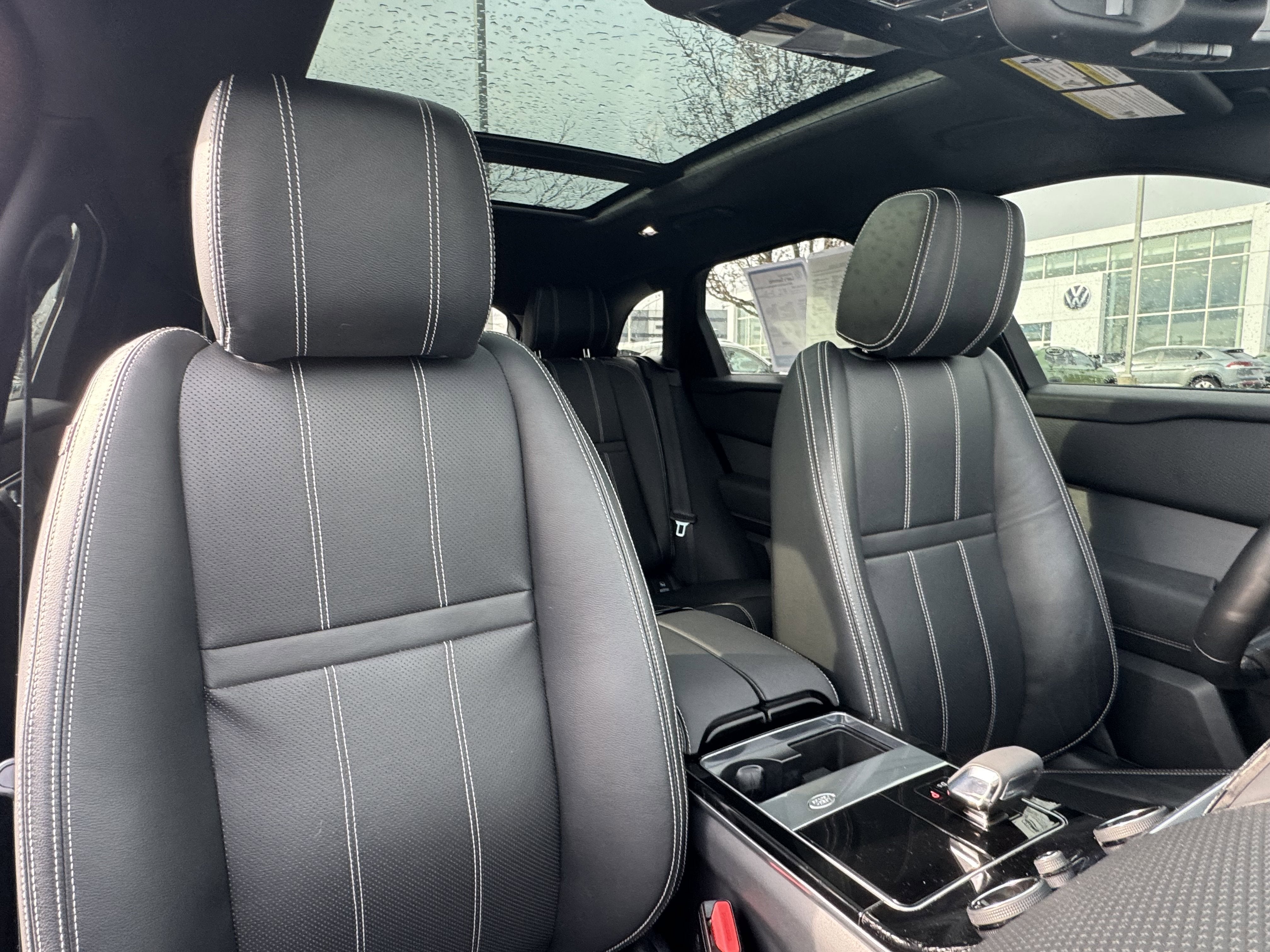 2022 Land Rover Range Rover Velar R-Dynamic S