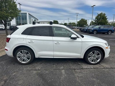 2020 Audi Q5 Premium Plus