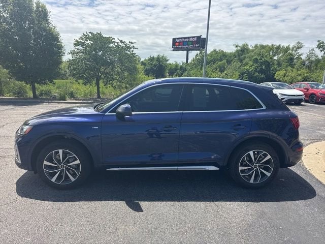 2022 Audi Q5 S line Premium
