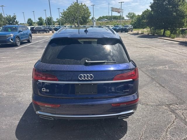 2022 Audi Q5 S line Premium