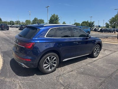 2022 Audi Q5 S line Premium