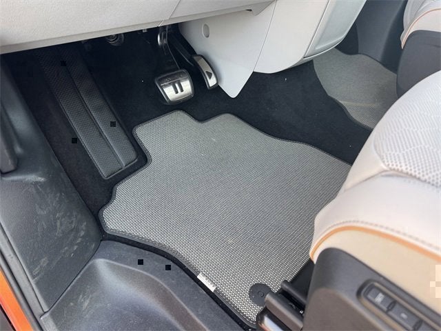 2025 Volkswagen ID. Buzz Pro S Plus