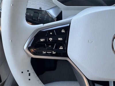 2025 Volkswagen ID. Buzz Pro S Plus