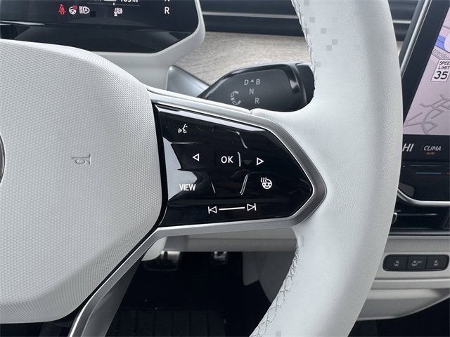 2025 Volkswagen ID. Buzz Pro S Plus