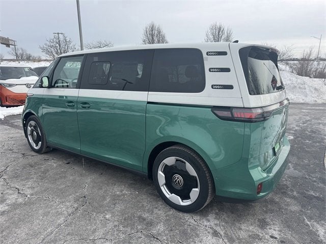 2025 Volkswagen ID. Buzz Pro S Plus