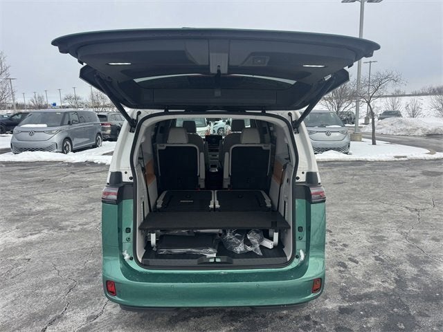 2025 Volkswagen ID. Buzz Pro S Plus