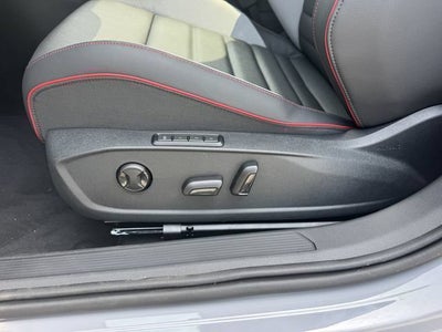 2026 Volkswagen Golf GTI SE