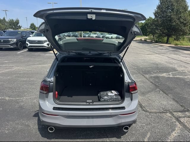 2026 Volkswagen Golf GTI SE