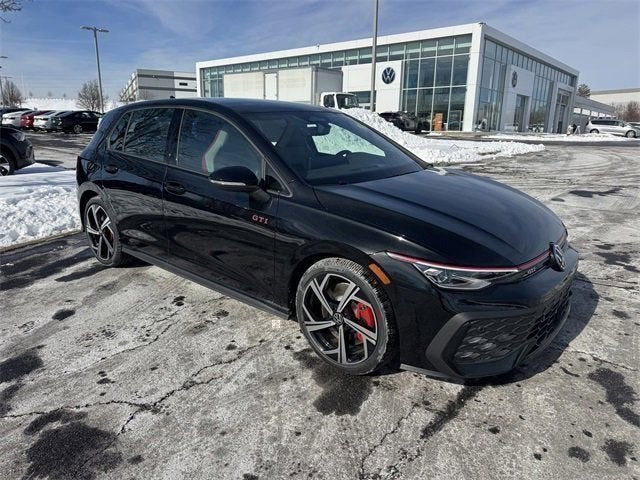 2026 Volkswagen Golf GTI SE