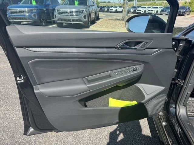 2026 Volkswagen Golf R 2.0T