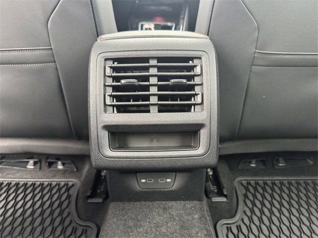 2026 Volkswagen Golf GTI SE