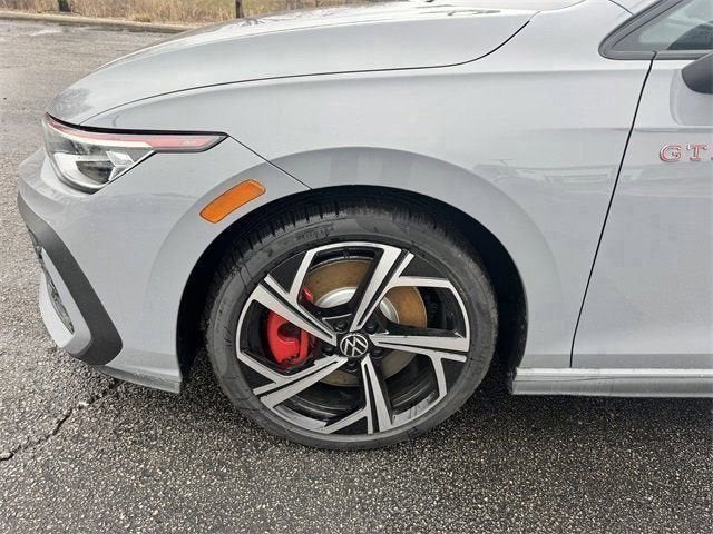 2026 Volkswagen Golf GTI SE