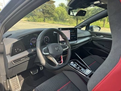 2026 Volkswagen Golf GTI SE
