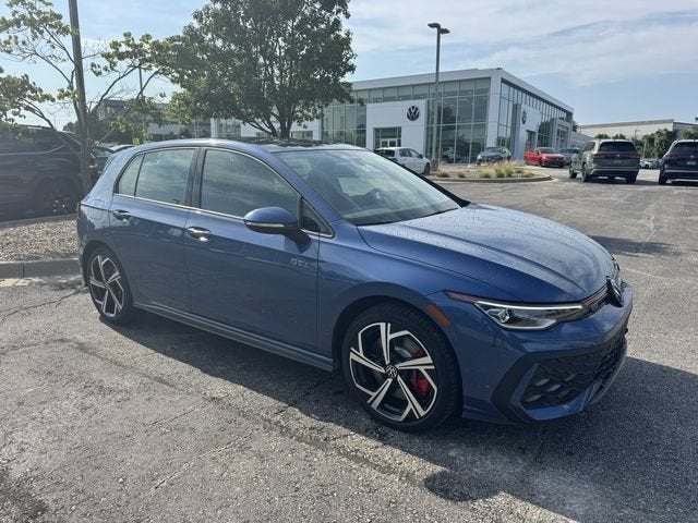 2026 Volkswagen Golf GTI SE
