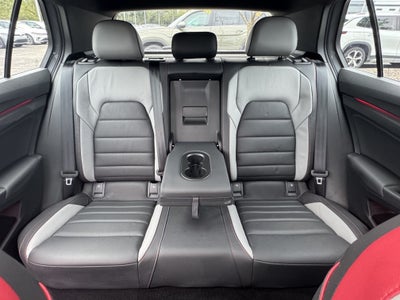 2024 Volkswagen Golf GTI Autobahn