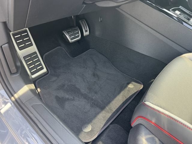 2026 Volkswagen Golf GTI Autobahn