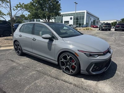 2026 Volkswagen Golf GTI Autobahn