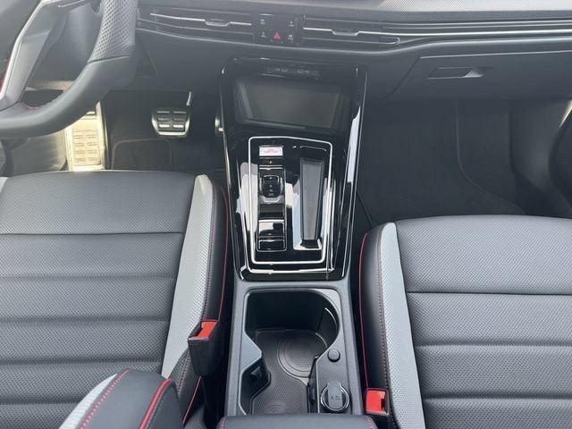 2026 Volkswagen Golf GTI Autobahn